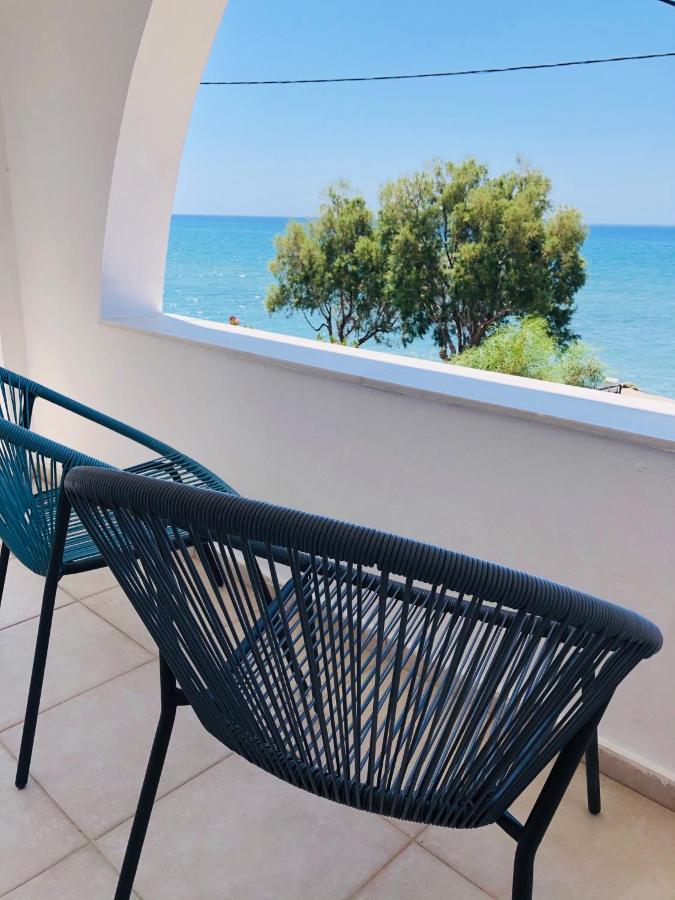 Mini Villas Avra 克拉托坎波斯 外观 照片